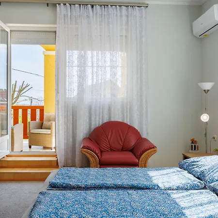 Apartment Baum By Interhome *