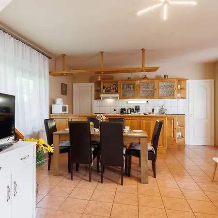 Baum By Interhome *