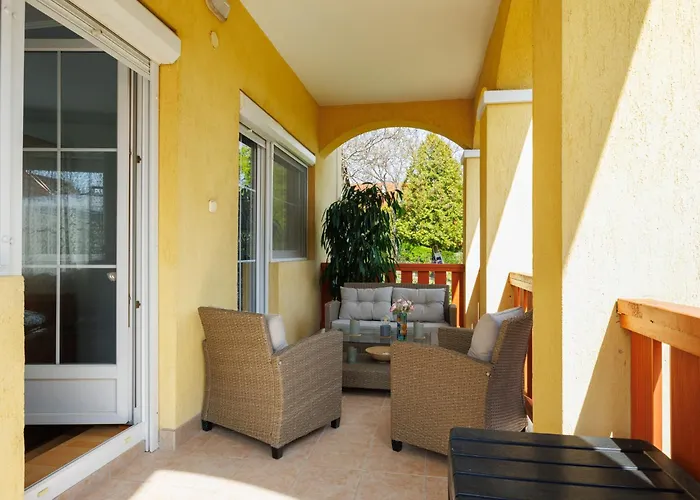 Apartment Baum By Interhome